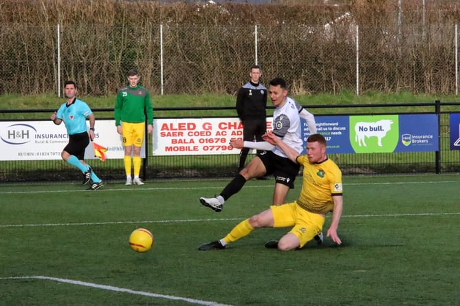 Bala's Ebbe bags double to sink brave Seasiders in Welsh Cup