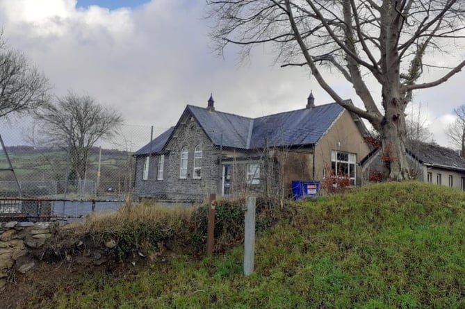 Cwmann school
