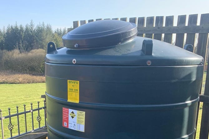 Oil tank heating oil