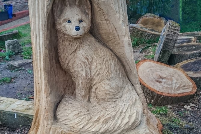Tree carving in Headley Down, March 2022.