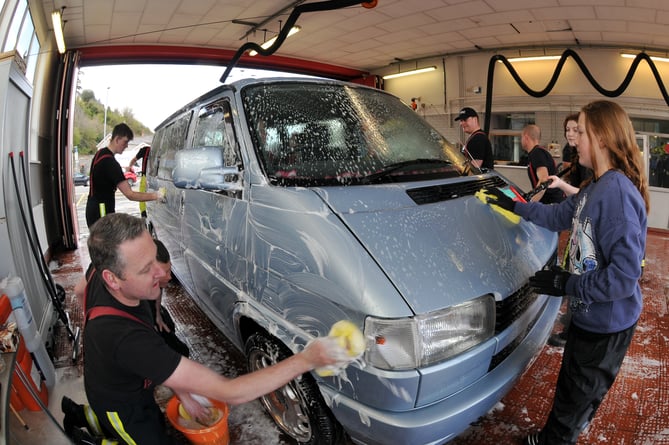 Photo: Steve Pope MDA090422D_SP003
Newton Abbot  Fire Station  charity car wash event