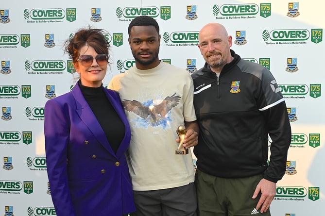 Josh Ogunseye (centre) with Caroline Taylor and Dean Nelson