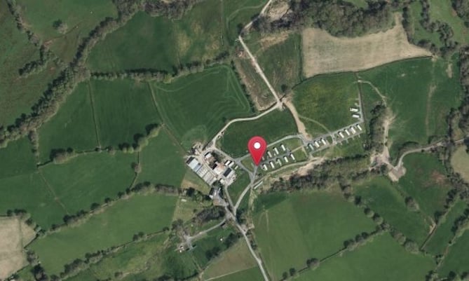 Busnant Holiday Park - from UK Grid Reference Finder