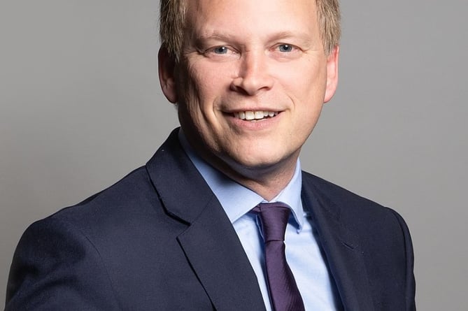 Transport Secretary Grant Shapps official portrait