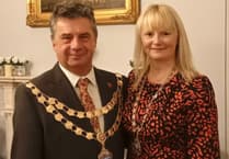 Outgoing mayor thanks town's people and businesses for their support