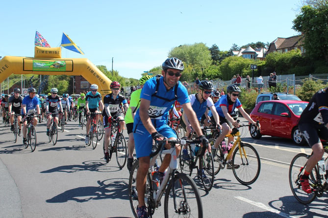 Cyclists taking part in the Coast to Coast Cycle Challenge