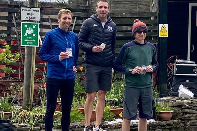 The M40 half marathon podium Red Kite