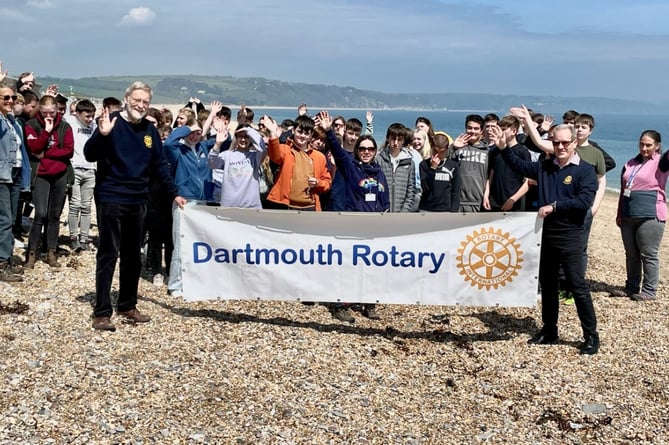 Dartmouth Rotarians fund student field trip