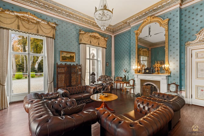 Penylan Mansion reception room