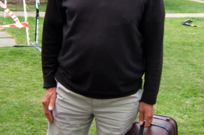 Paul Kennedy takes home the first prize of a treasure chest containing £100 in pound coins after winning the Woolmer Forest Heritage Society Platinum Jubilee treasure hunt held on June 2nd and 3rd 2022.