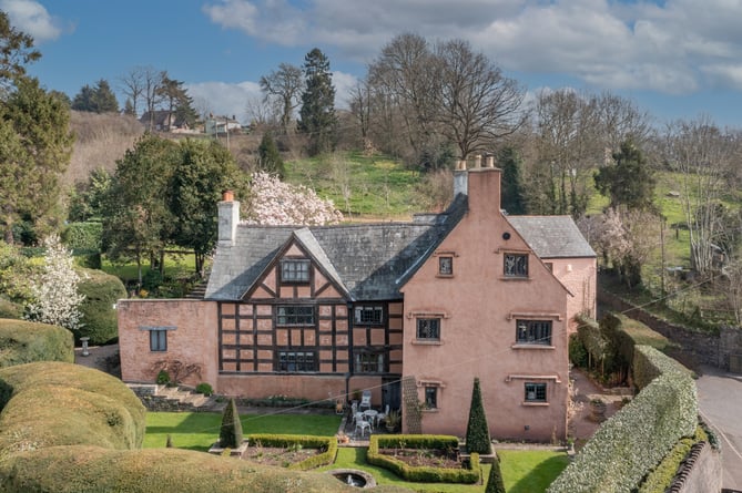 swan inn external
