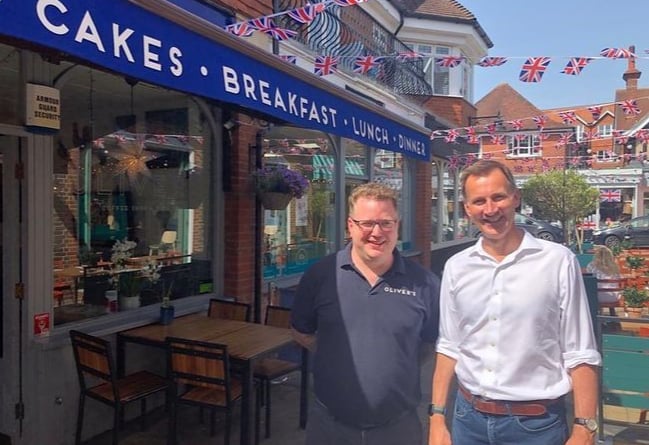 MP Jeremy Hunt with cafe owner Oliver Leach