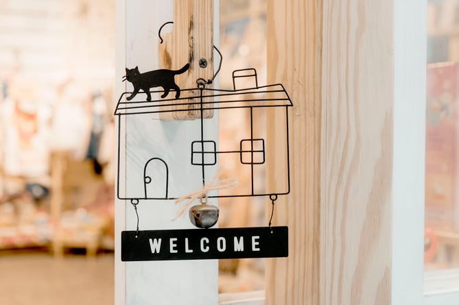 Welcome sign