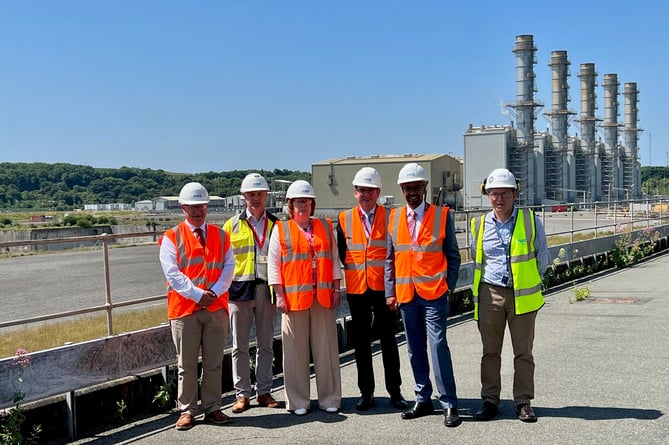 Vaughan Gething MS meets team at Pembroke Power Station