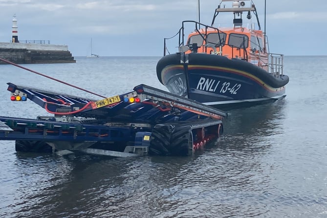 Ramsey RNLI launched to assist pleasure craft