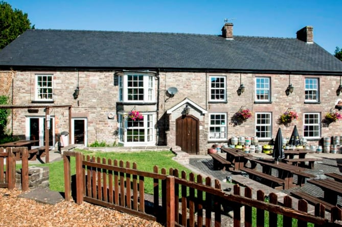 brecon pubs