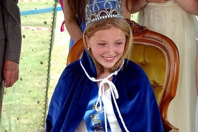 The crowning of the carnival queen Chloe Pemberthy kicked of Borth Carnival celebrations on Saturday. 