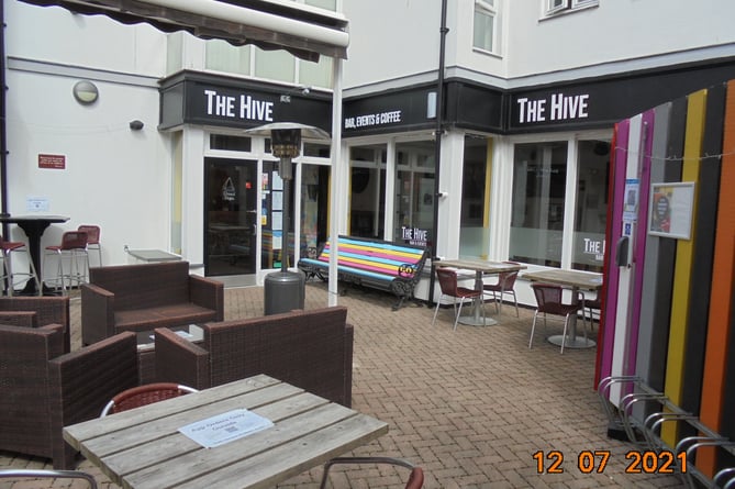 pubs cornwall