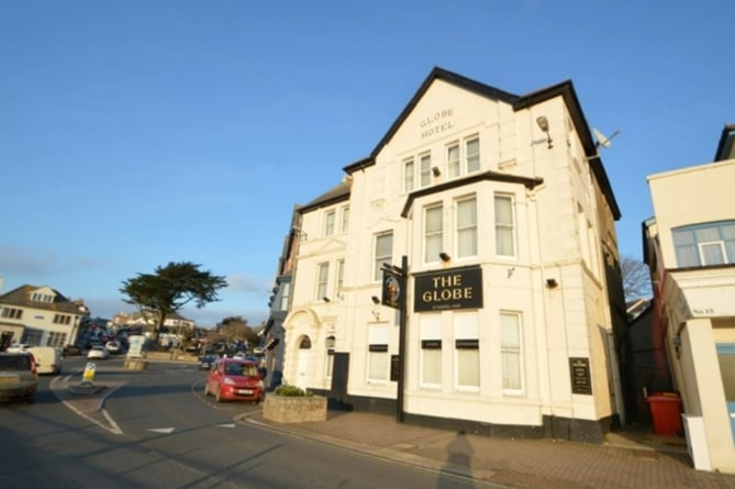 pubs cornwall