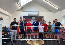 MP dusts off gloves at local boxing club